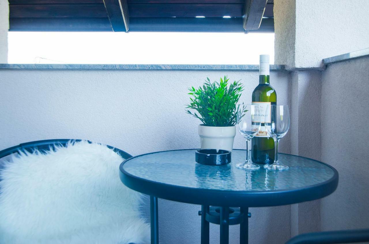 Black Queen Guesthouse Grabovac  Zewnętrze zdjęcie