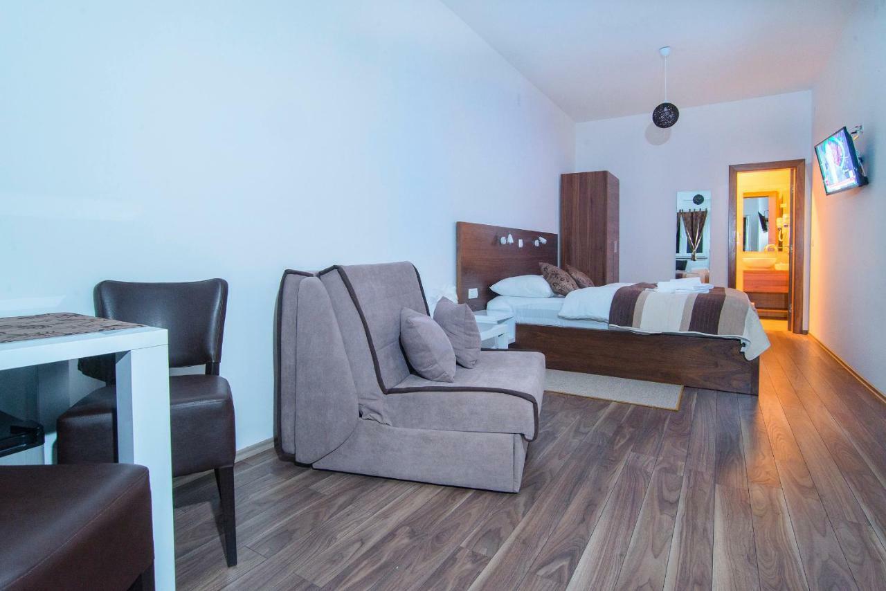 Black Queen Guesthouse Grabovac  Zewnętrze zdjęcie